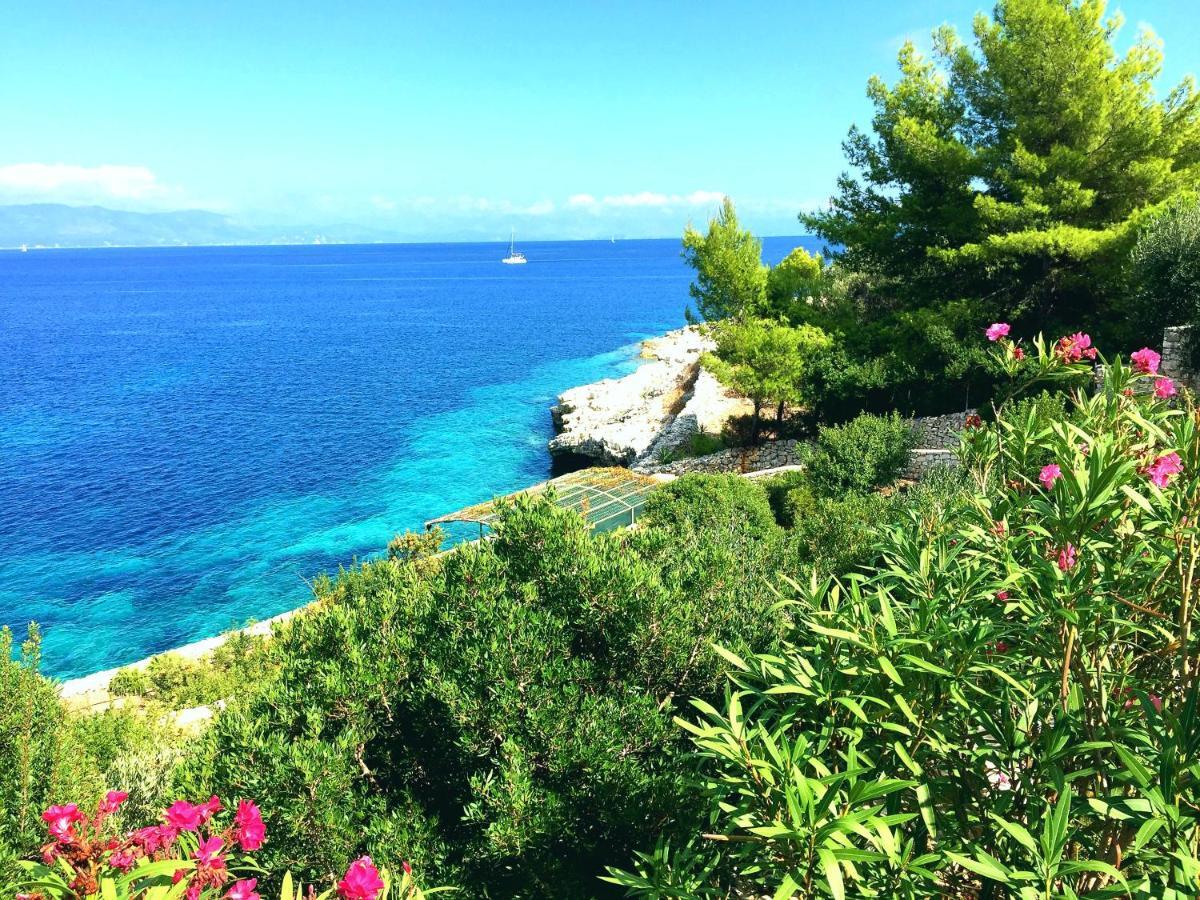 Villa Dinos Tranakatika 외부 사진