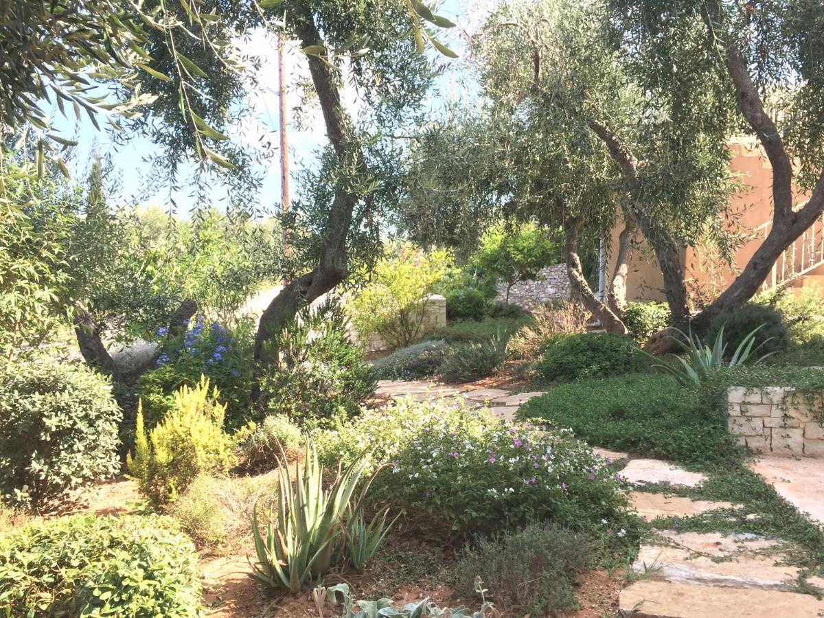 Villa Dinos Tranakatika 외부 사진